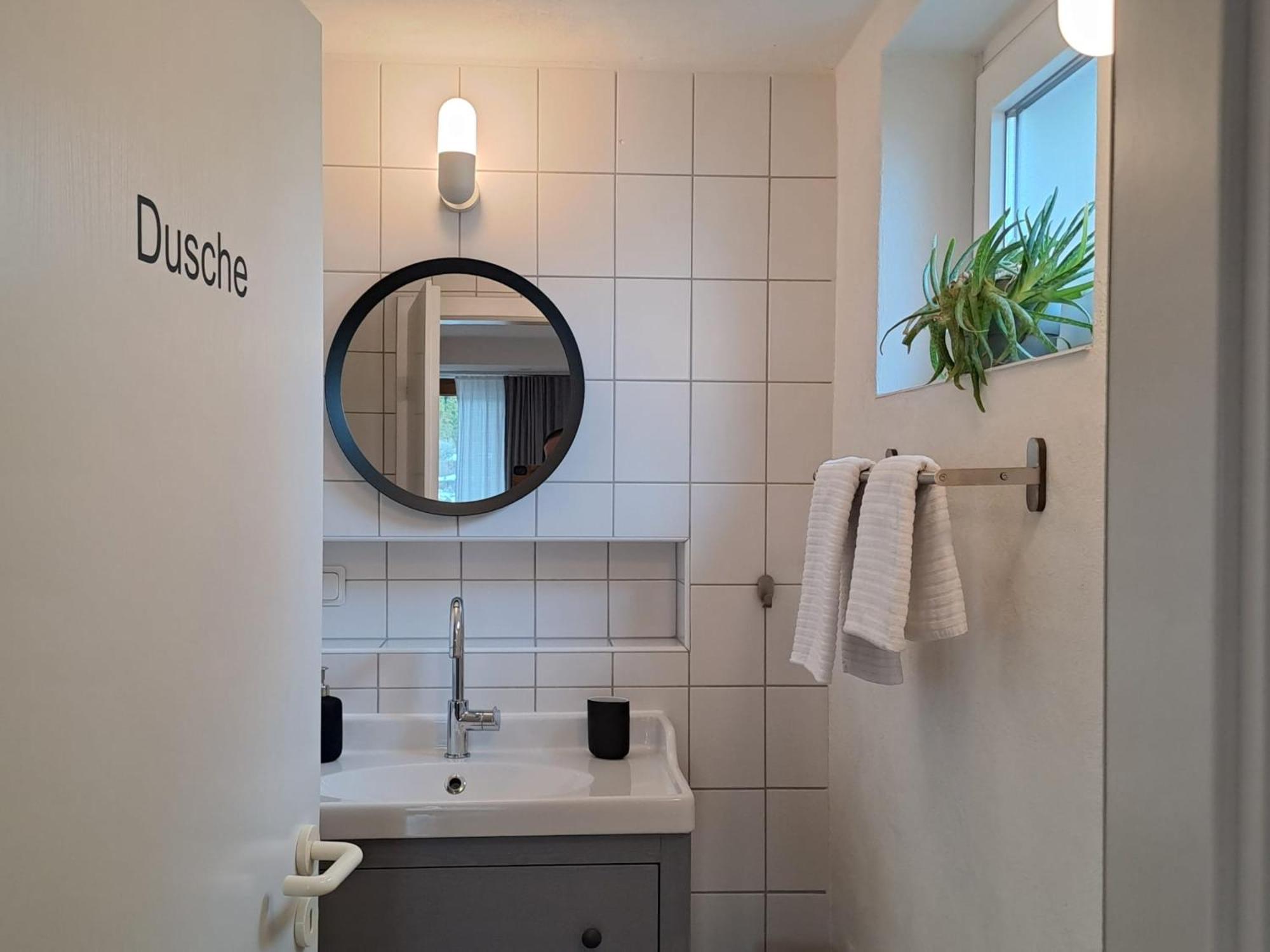Souterrain-Apartment in Wehlheiden Kassel Buitenkant foto